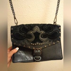 Elegant Black Shoulder Bag
